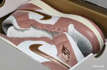 Hyperoad Mid SE“Red Stardust” Jordan 1 Air 0629